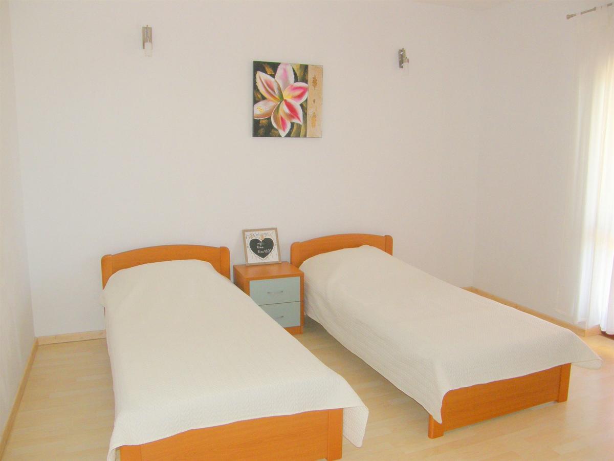 Apartments Rina Primošten Dış mekan fotoğraf